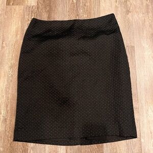 Banana Republic Skirt Size 10-12 Black Textured Lined Back Slit At Knee